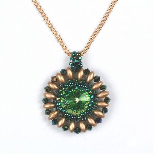 Swarovski rivoli pendant with superduos