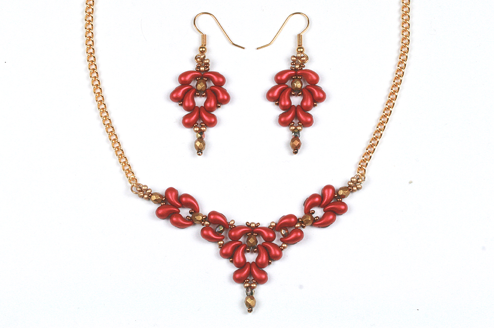 Zoliduo Baroque Necklace and Earrings