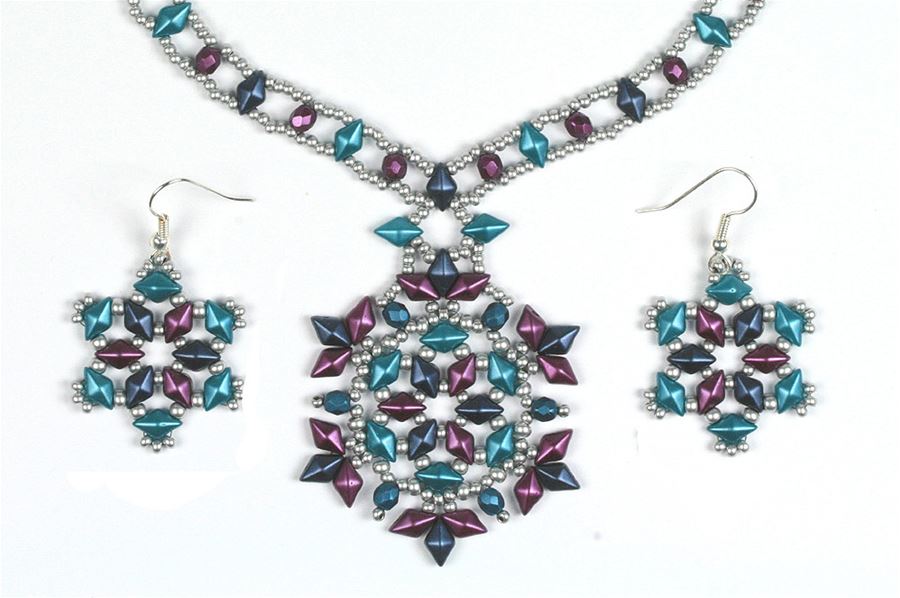 Diamonduo Pendant and Earrings