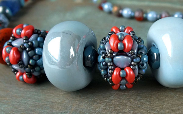 Czech pinch beads