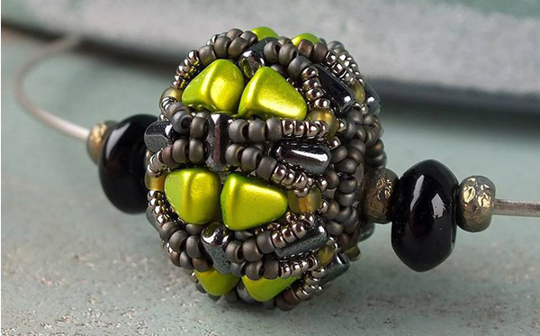 Matubo Multi-hole Beaded Beads