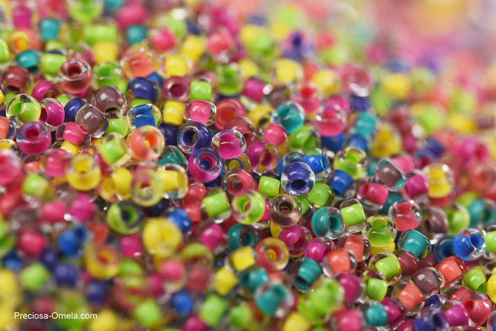 Preciosa Terra Intensive Lined Seed Beads